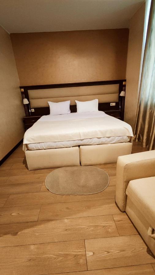 Smith'S Boutique Hotel Baku Exterior foto