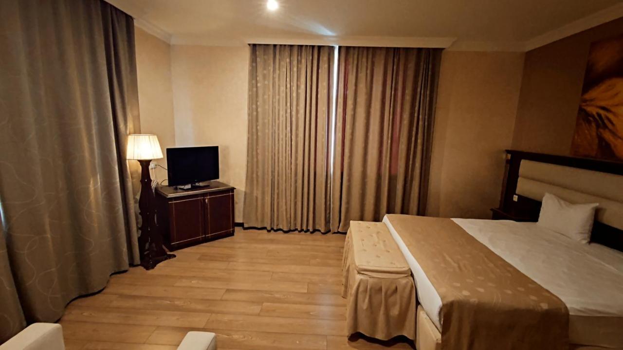 Smith'S Boutique Hotel Baku Exterior foto